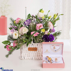 Twilight Luxe Collection  -  Flower Arrangement With Jewelry Set Buy NA Online for specialGifts